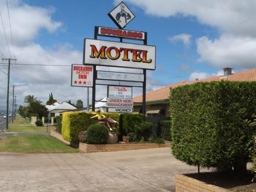 Buckaroo Motor Motel 3*